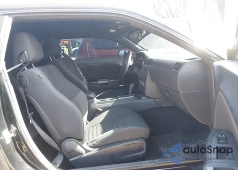 2013 Dodge Challenger R/T from USA, damaged, VIN 2C3CDYBT6DH719136